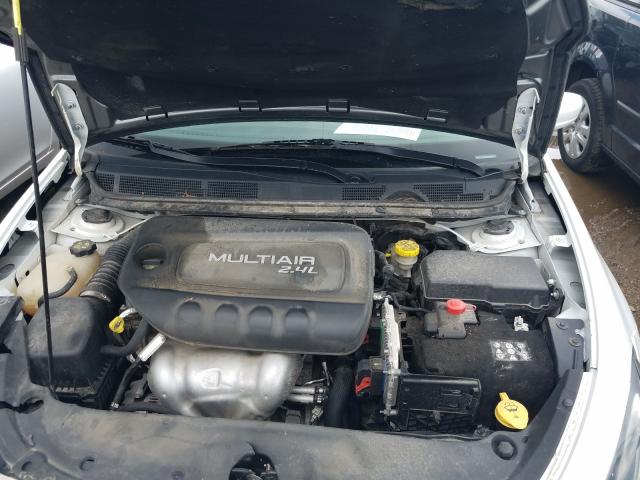 Photo 7 from auction – 2014 DODGE DART SXT with VIN 1C3CDFBBXED913629