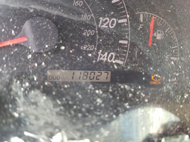 Photo 8 from auction – 2005 TOYOTA CAMRY LE with VIN 4T1BF30K75U601282