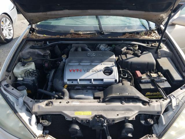 Photo 7 from auction – 2005 TOYOTA CAMRY LE with VIN 4T1BF30K75U601282