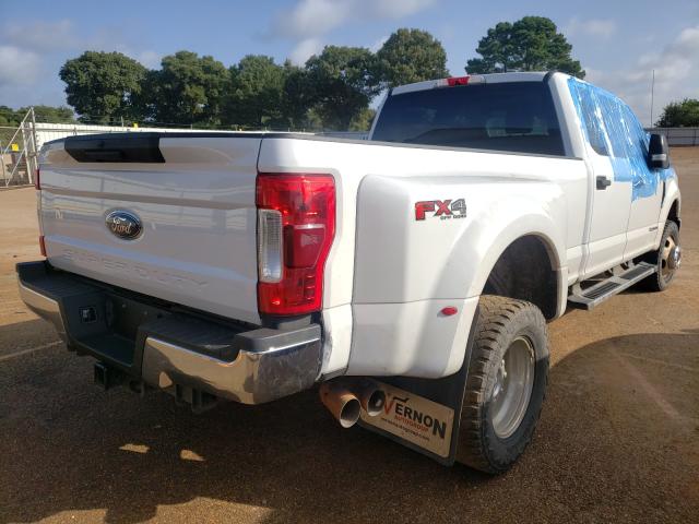 Photo 4 from auction – 2018 FORD F350 SUPER with VIN 1FT8W3DT4JEC18583