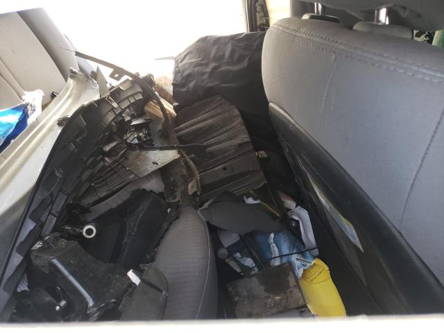 Photo 6 from auction – 2016 HYUNDAI ELANTRA SE with VIN 5NPDH4AE7GH700560