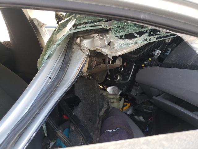 Photo 5 from auction – 2016 HYUNDAI ELANTRA SE with VIN 5NPDH4AE7GH700560