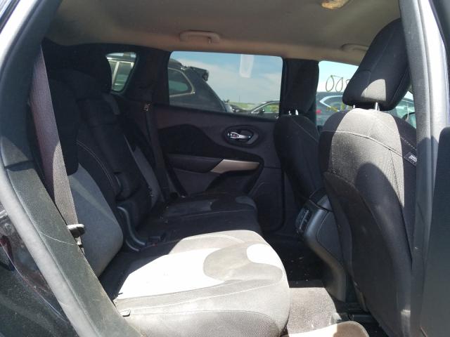 Photo 6 from auction – 2018 JEEP CHEROKEE L with VIN 1C4PJLCB9JD604988