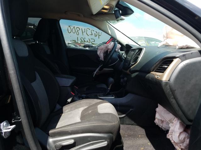 Photo 5 from auction – 2018 JEEP CHEROKEE L with VIN 1C4PJLCB9JD604988