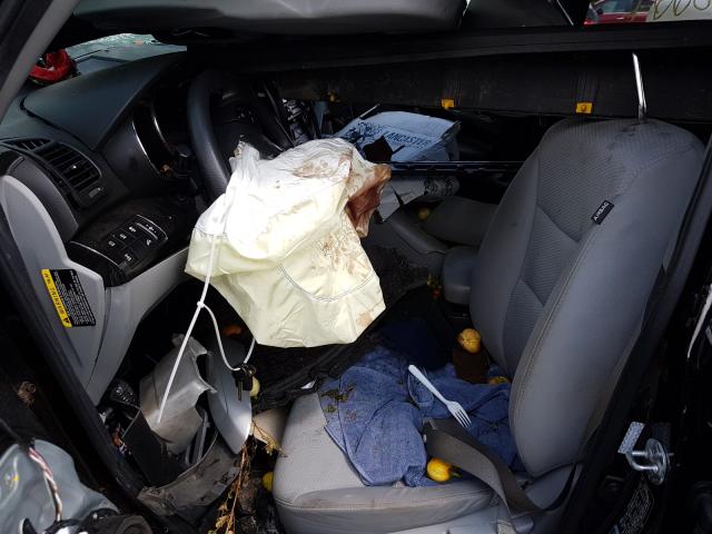 Photo 5 from auction – 2011 KIA SORENTO BA with VIN 5XYKTDA20BG079044