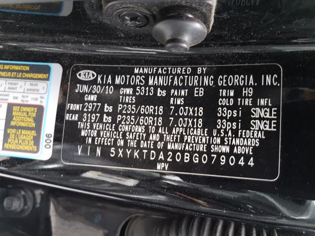 Photo 10 from auction – 2011 KIA SORENTO BA with VIN 5XYKTDA20BG079044