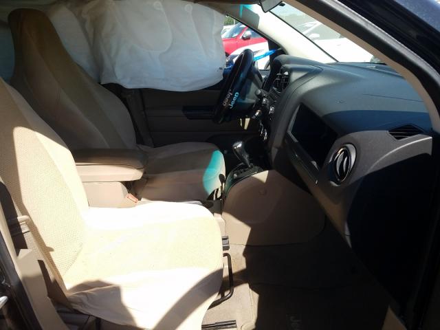 Photo 5 from auction – 2010 JEEP COMPASS with VIN 1J4NT4FA1AD531944