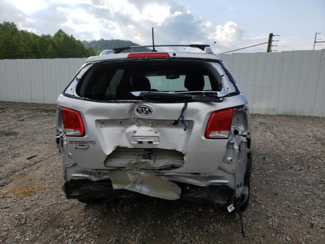 Photo 9 from auction – 2011 KIA SORENTO BA with VIN 5XYKTCA15BG169095