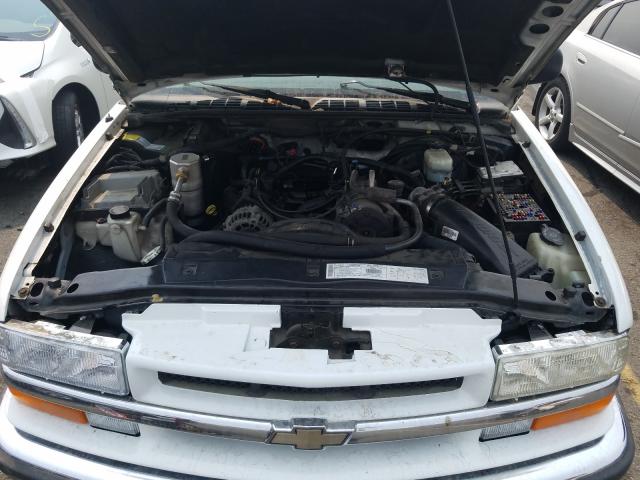 Photo 7 from auction – 2001 CHEVROLET BLAZER with VIN 1GNDT13W31K178903