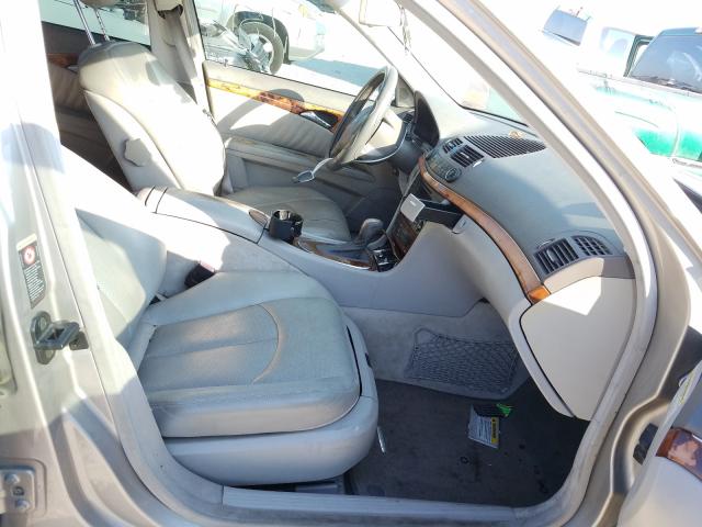 Photo 5 from auction – 2004 MERCEDES-BENZ E 320 with VIN WDBUH65J34A383378