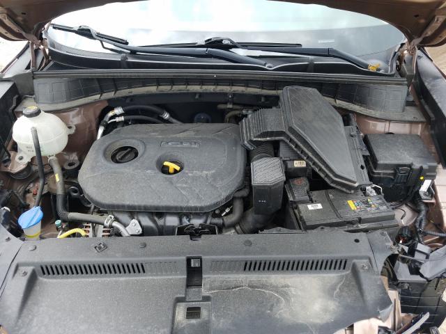 Photo 7 from auction – 2017 HYUNDAI TUCSON LIM with VIN KM8J3CA44HU497391