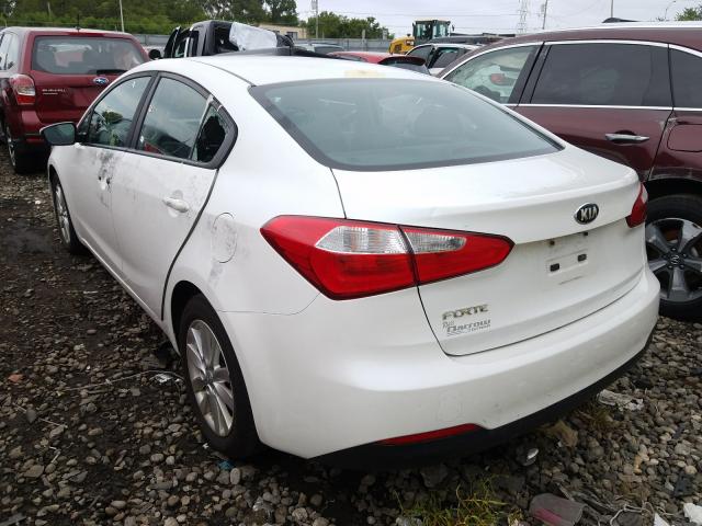 Photo 3 from auction – 2016 KIA FORTE LX with VIN KNAFX4A65G5581389
