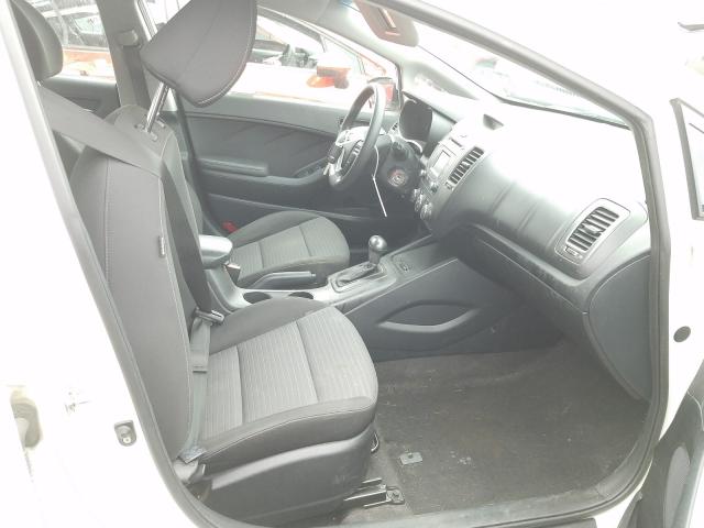 Photo 5 from auction – 2016 KIA FORTE LX with VIN KNAFX4A65G5581389