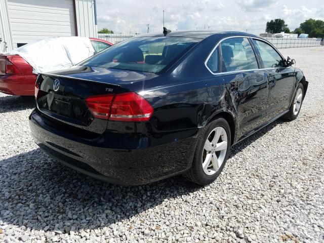Photo 4 from auction – 2014 VOLKSWAGEN PASSAT S with VIN 1VWAS7A32EC052510