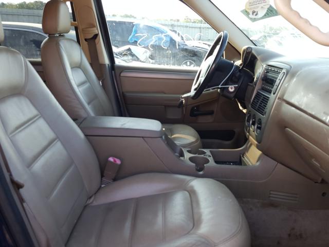 Photo 5 from auction – 2005 FORD EXPLORER X with VIN 1FMZU63K55UA33146