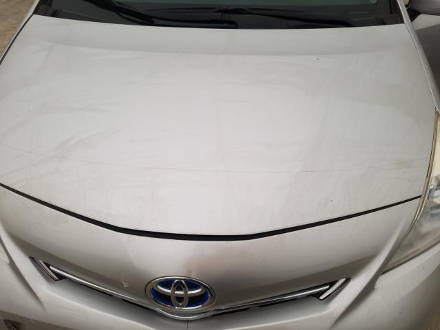 Photo 7 from auction – 2013 TOYOTA PRIUS V with VIN JTDZN3EUXD3286594