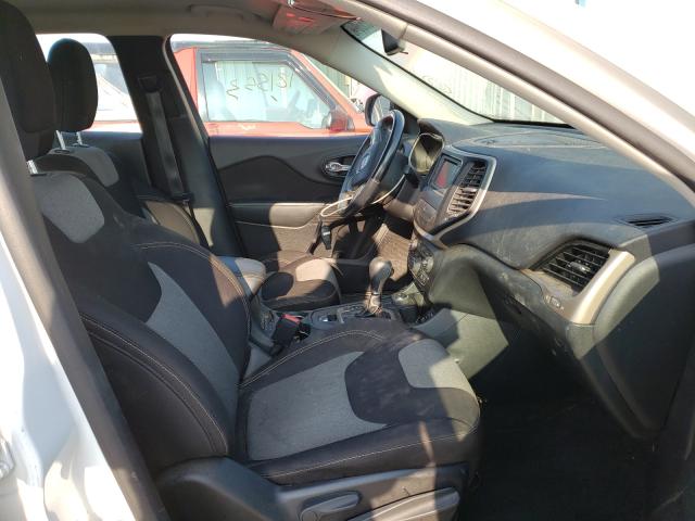 Photo 5 from auction – 2015 JEEP CHEROKEE S with VIN 1C4PJMAB5FW612574