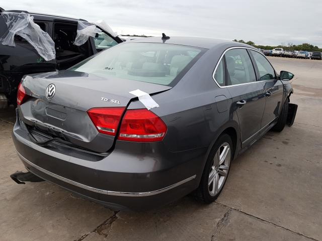 Photo 4 from auction – 2012 VOLKSWAGEN PASSAT SEL with VIN 1VWCN7A31CC022637