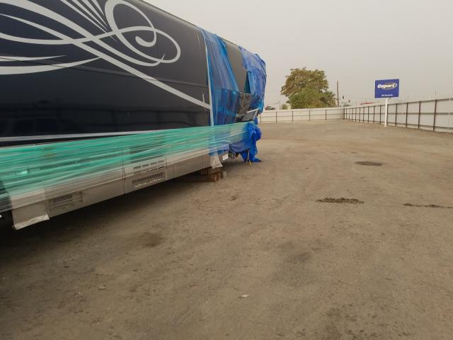 Photo 5 from auction – 2005 PREVOST BUS with VIN 2PCY3349351028584