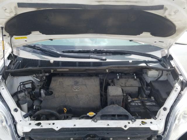 Photo 7 from auction – 2012 TOYOTA SIENNA LE with VIN 5TDKK3DC7CS267971