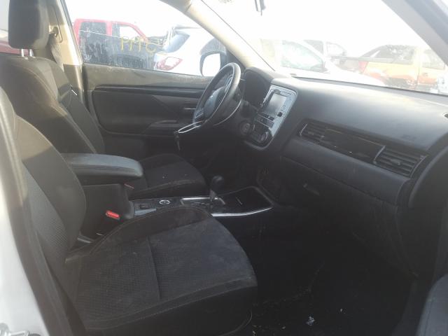 Photo 5 from auction – 2019 MITSUBISHI OUTLANDER with VIN JA4AZ3A35KZ007815
