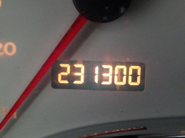 Photo 8 from auction – 2005 SATURN VUE with VIN 5GZCZ53475S822660
