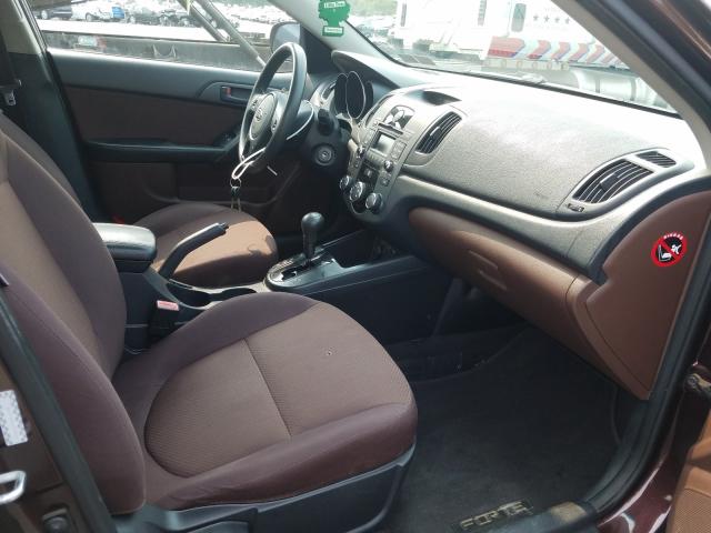 Photo 5 from auction – 2010 KIA FORTE EX with VIN KNAFU4A24A5169400