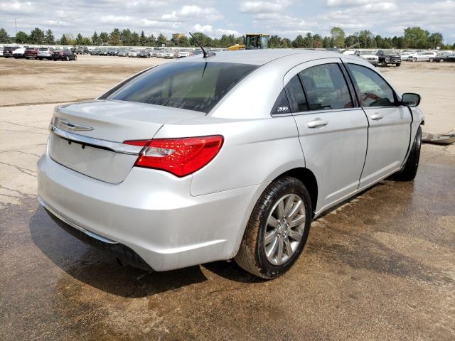 Photo 4 from auction – 2011 CHRYSLER 200 with VIN 1C3BC1FB2BN606571