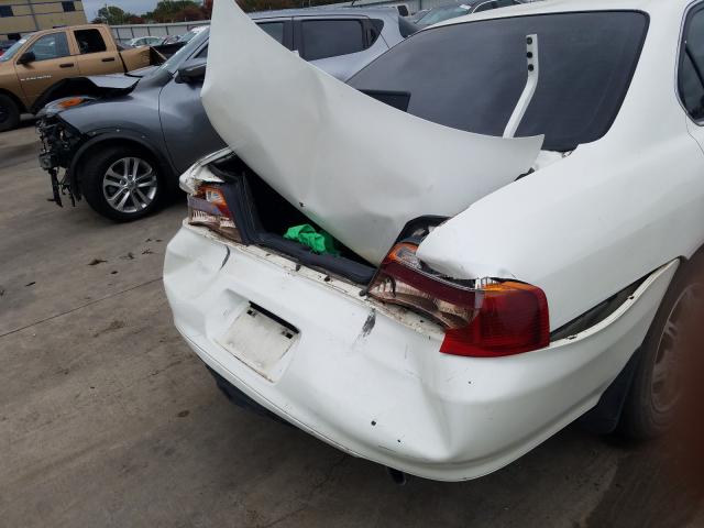 Photo 9 from auction – 1999 ACURA 3.2TL with VIN 19UUA5656XA049594
