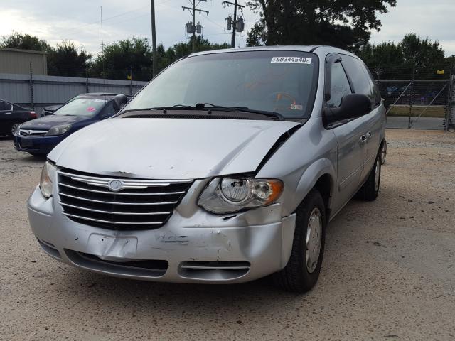 Photo 2 from auction – 2005 CHRYSLER TOWN & COU with VIN 2C4GP44R15R121370