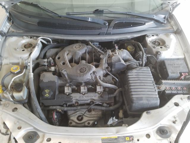 Photo 7 from auction – 2005 DODGE STRATUS with VIN 1B3EL46T55N676123