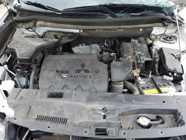 Photo 7 from auction – 2016 MITSUBISHI OUTLANDER with VIN JA4AD3A30GZ012376