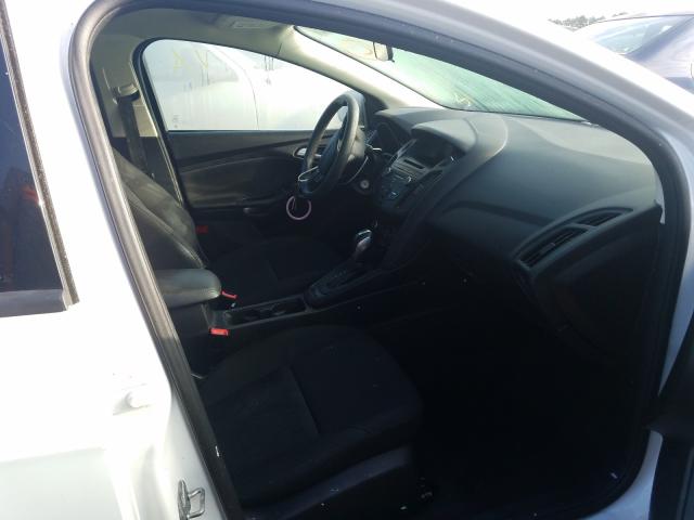 Photo 5 from auction – 2016 FORD FOCUS SE with VIN 1FADP3K27GL213765