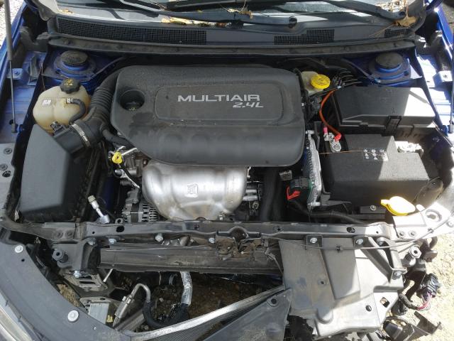 Photo 7 from auction – 2017 CHRYSLER 200 LIMITE with VIN 1C3CCCAB0HN503889