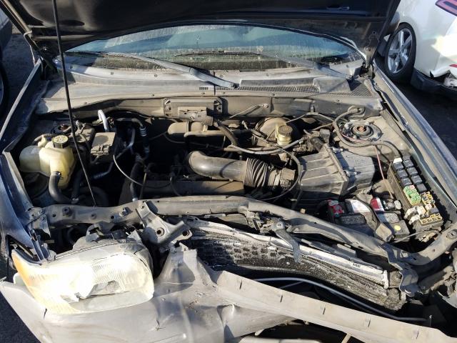 Photo 7 from auction – 2002 FORD ESCAPE XLS with VIN 1FMYU01B12KA69922