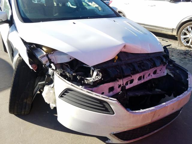 Photo 9 from auction – 2016 FORD FOCUS SE with VIN 1FADP3K22GL360656