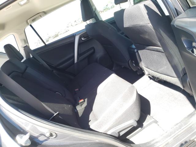 Photo 6 from auction – 2017 TOYOTA RAV4 XLE with VIN 2T3WFREV1HW326303