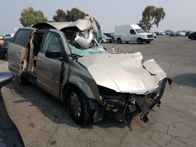 CHRYSLER TOWN & COU 2010 with VIN 2A4RR4DE1AR266431 - Photo from auction