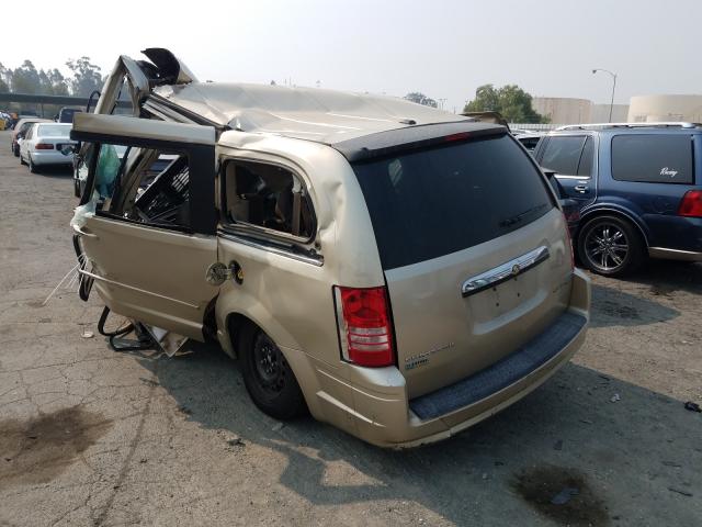 Photo 3 from auction – 2010 CHRYSLER TOWN & COU with VIN 2A4RR4DE1AR266431