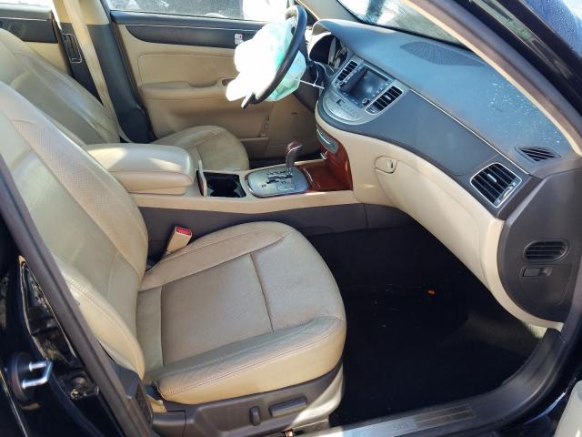Photo 5 from auction – 2013 HYUNDAI GENESIS 3. with VIN KMHGC4DD2DU248559