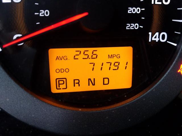 Photo 8 from auction – 2011 TOYOTA RAV4 with VIN 2T3ZF4DV6BW083564