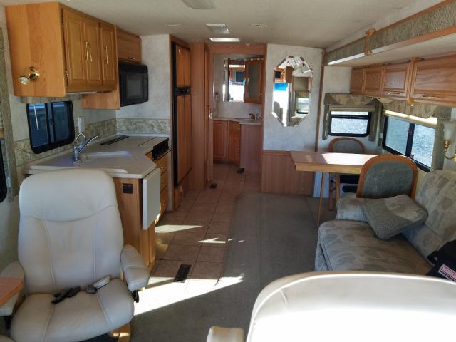 Photo 6 from auction – 2004 WINNEBAGO JOURNEY with VIN 4UZAAHDC44CN04197