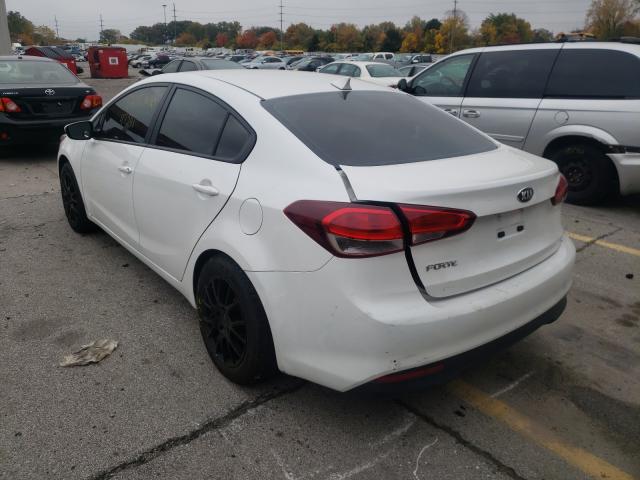 Photo 3 from auction – 2017 KIA FORTE LX with VIN 3KPFL4A70HE129198