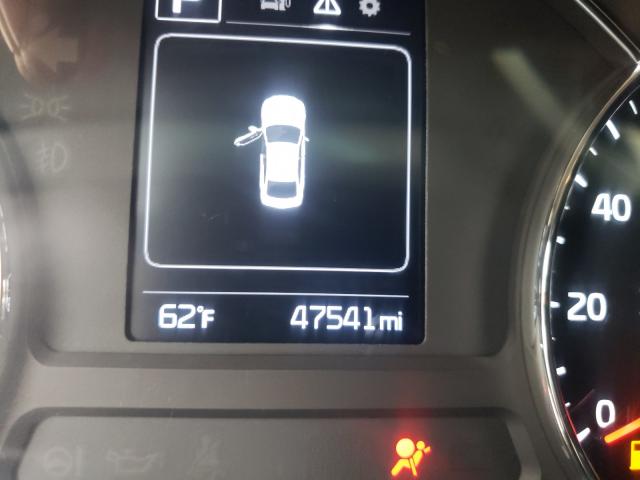 Photo 8 from auction – 2017 KIA FORTE LX with VIN 3KPFL4A70HE129198