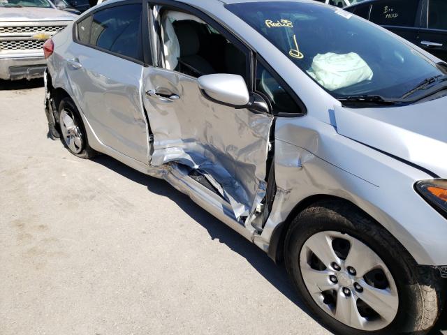 Photo 9 from auction – 2015 KIA FORTE LX with VIN KNAFK4A60F5270482
