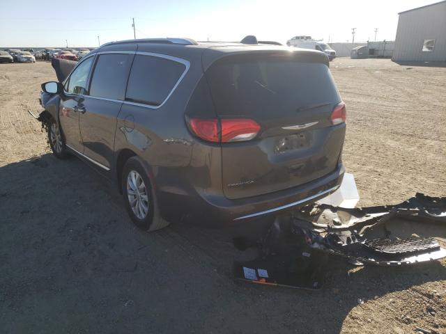 Photo 3 from auction – 2019 CHRYSLER PACIFICA T with VIN 2C4RC1BG2KR749129