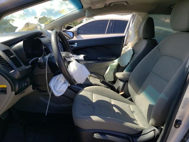 Photo 5 from auction – 2015 KIA FORTE LX with VIN KNAFK4A60F5270482