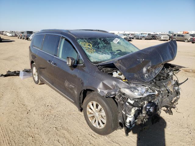 CHRYSLER PACIFICA T 2019 with VIN 2C4RC1BG2KR749129 - Photo from auction