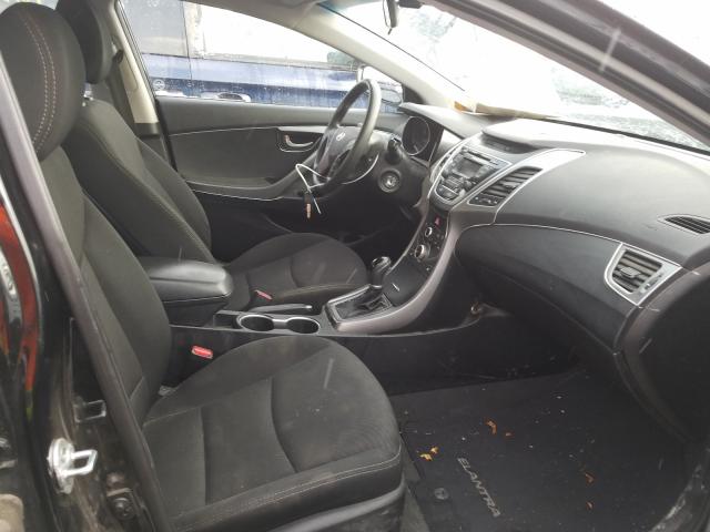 Photo 5 from auction – 2016 HYUNDAI ELANTRA SE with VIN 5NPDH4AE2GH658346