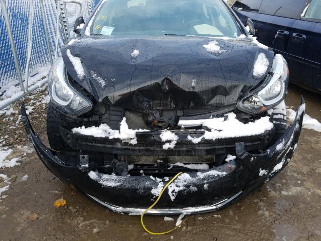 Photo 9 from auction – 2016 HYUNDAI ELANTRA SE with VIN 5NPDH4AE2GH658346